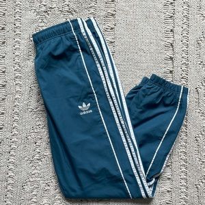Adidas wind runner pants